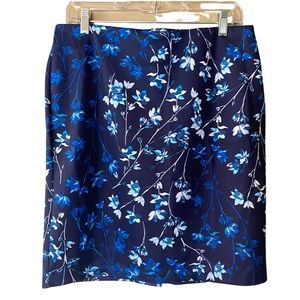 Roz & Ali Blue floral pencil skirt, petite large